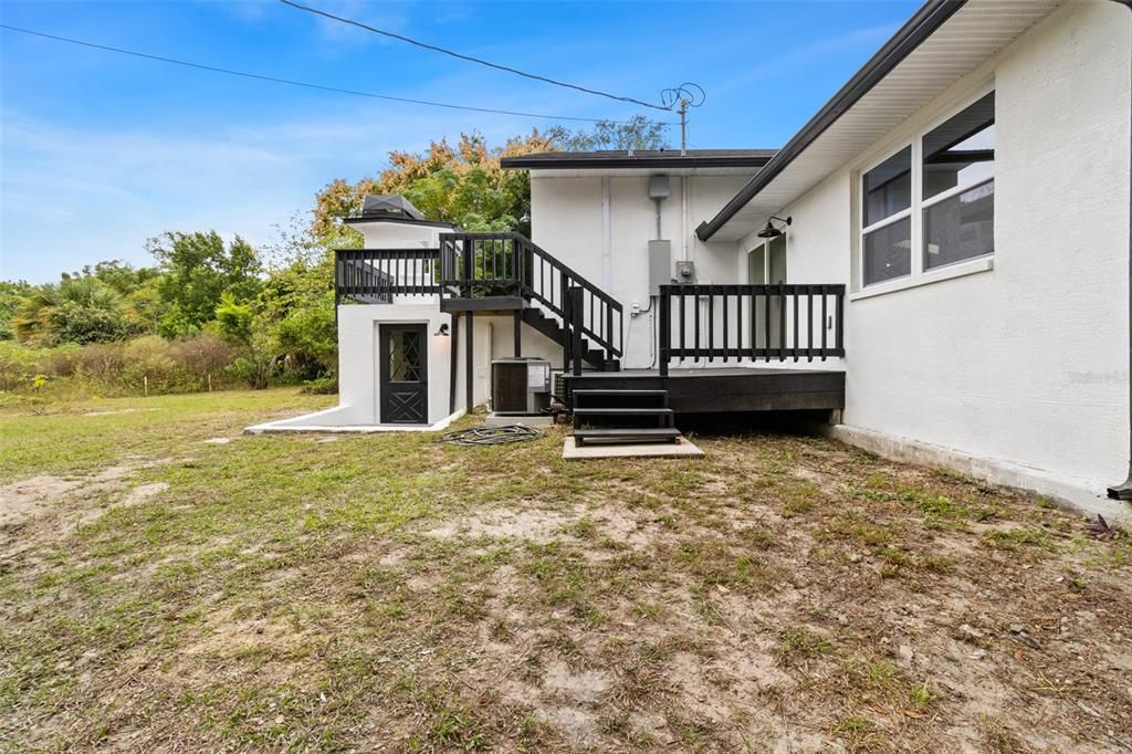 合同活跃: $399,999 (3 贝兹, 2 浴室, 1380 平方英尺)