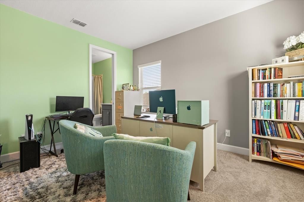 For Sale: $510,000 (4 beds, 3 baths, 2624 Square Feet)