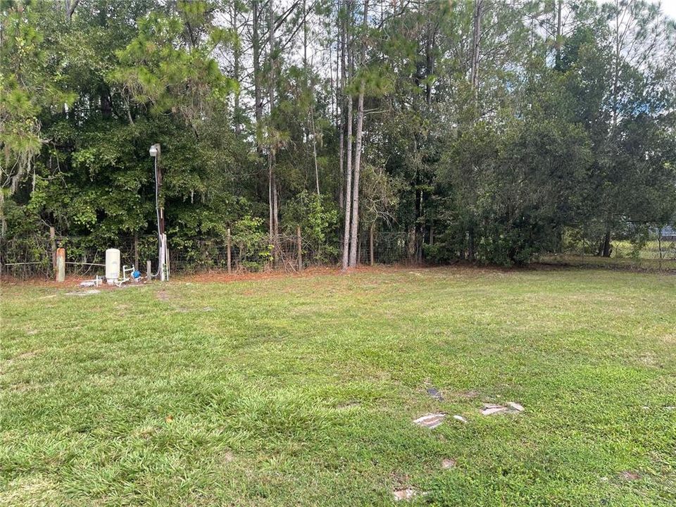 合同活跃: $289,900 (3 贝兹, 2 浴室, 1620 平方英尺)