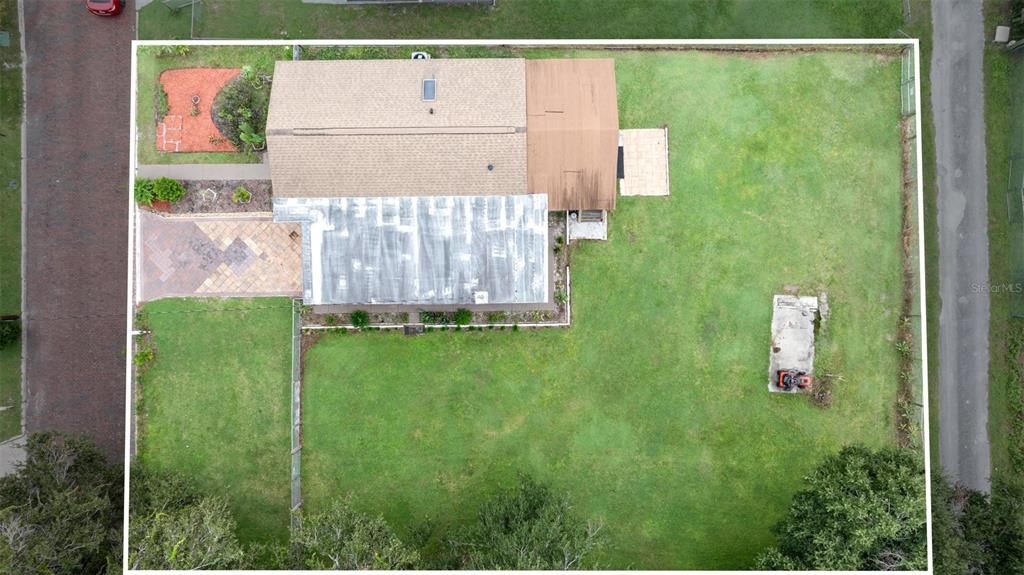 For Sale: $260,000 (3 beds, 2 baths, 1036 Square Feet)