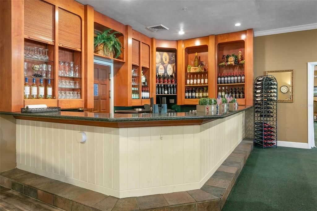 На продажу: $385,000 (3 спален, 2 ванн, 1810 Квадратных фут)