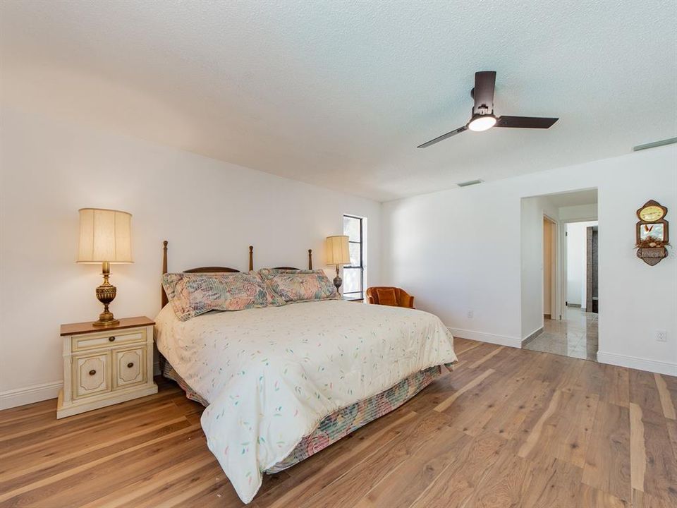 For Sale: $889,900 (4 beds, 3 baths, 3359 Square Feet)