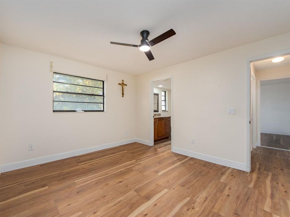 For Sale: $889,900 (4 beds, 3 baths, 3359 Square Feet)