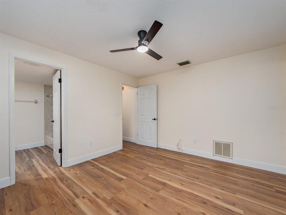 For Sale: $889,900 (4 beds, 3 baths, 3359 Square Feet)