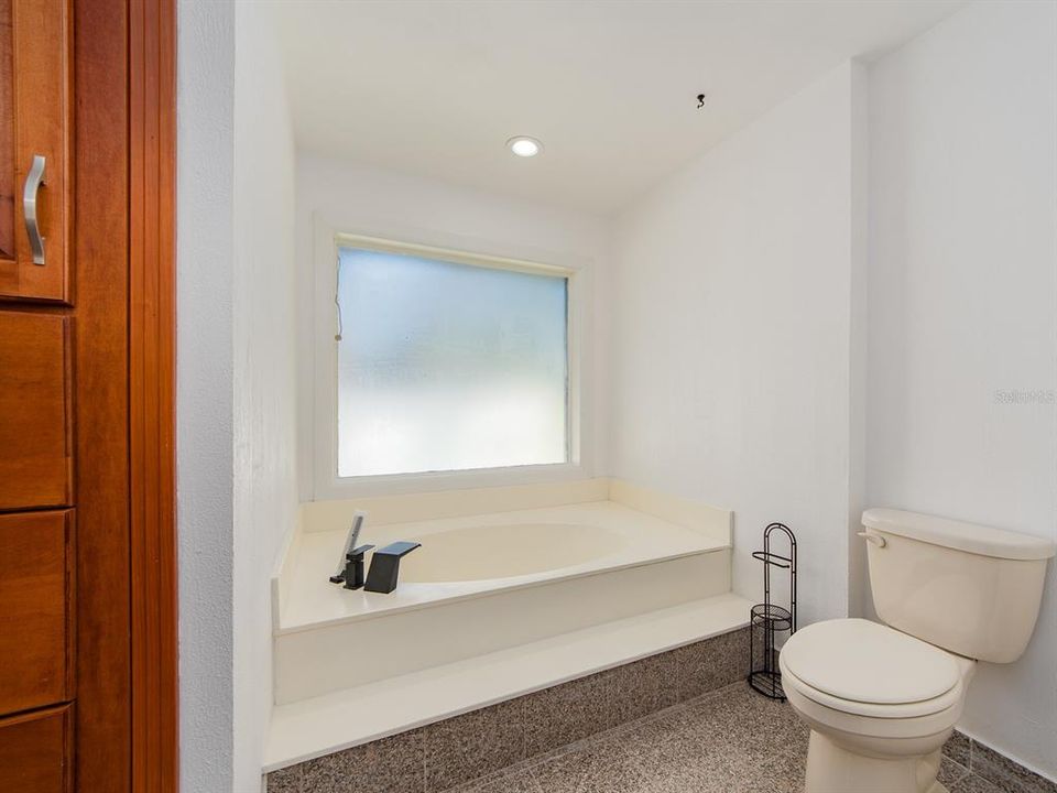 For Sale: $889,900 (4 beds, 3 baths, 3359 Square Feet)