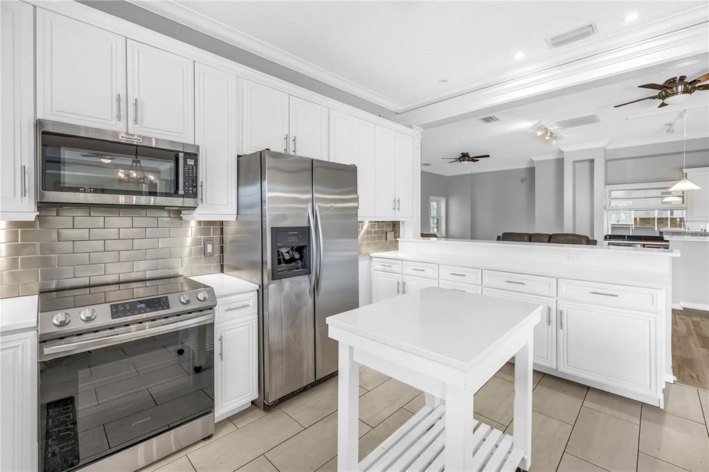 En Venta: $2,850,000 (5 camas, 4 baños, 4456 Pies cuadrados)