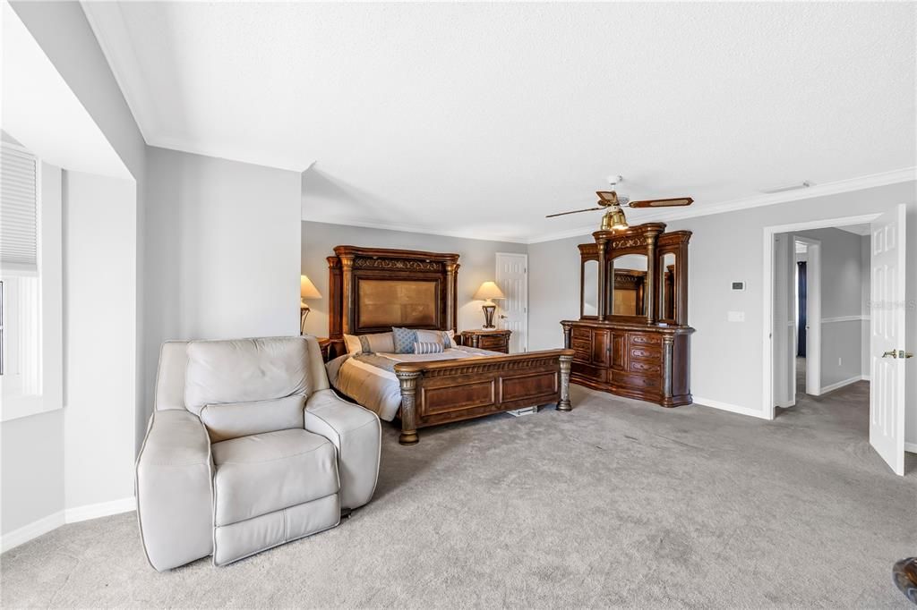 En Venta: $2,850,000 (5 camas, 4 baños, 4456 Pies cuadrados)