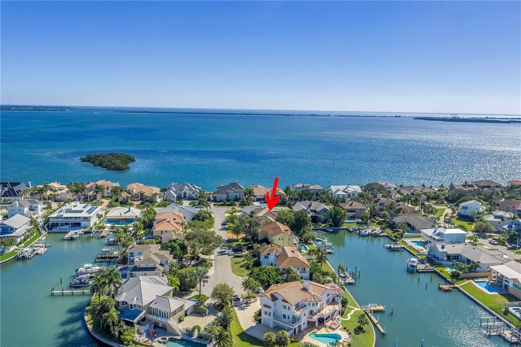 En Venta: $2,850,000 (5 camas, 4 baños, 4456 Pies cuadrados)