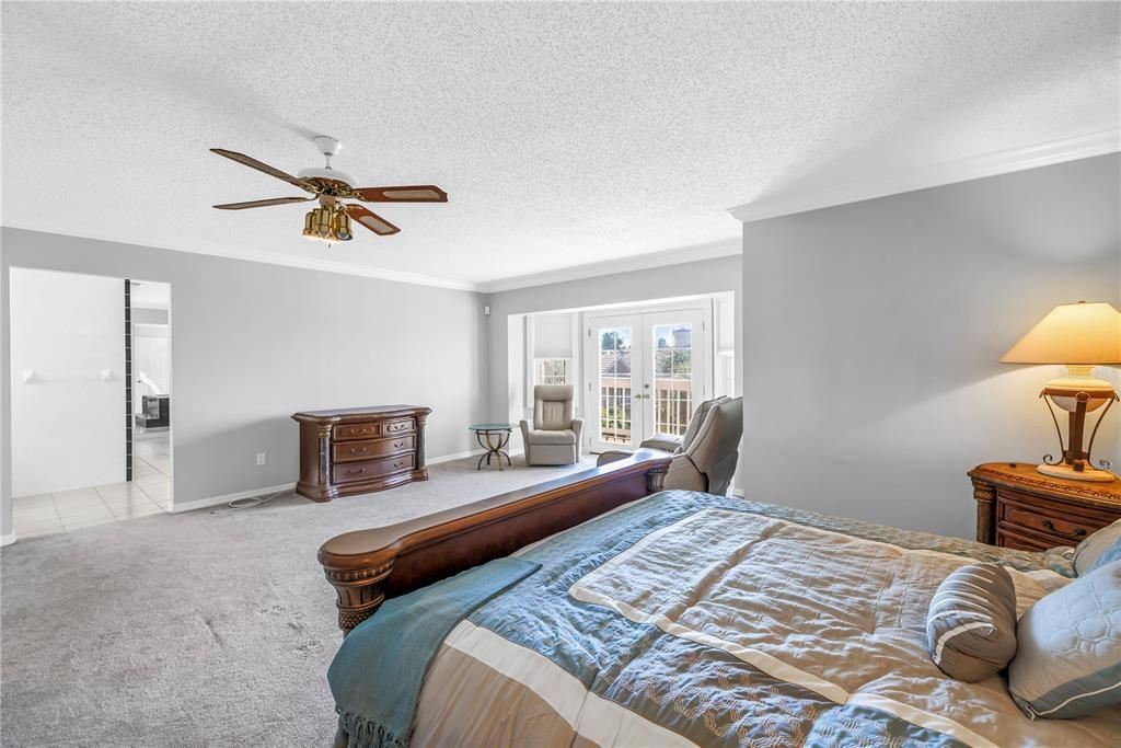 En Venta: $2,850,000 (5 camas, 4 baños, 4456 Pies cuadrados)