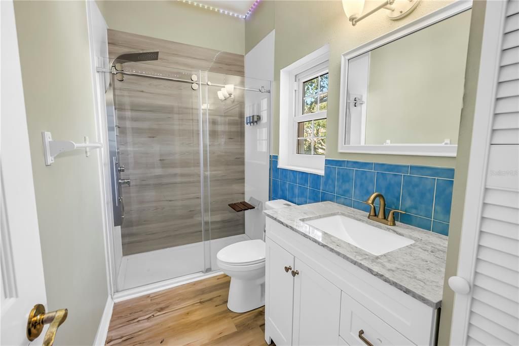 En Venta: $2,850,000 (5 camas, 4 baños, 4456 Pies cuadrados)