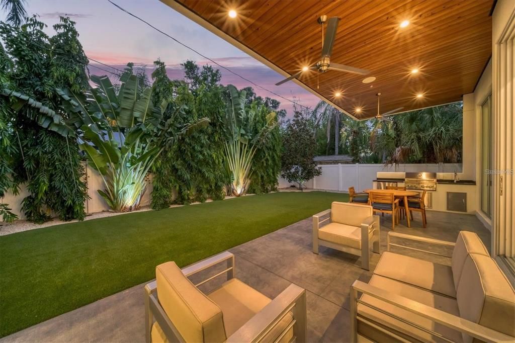 En Venta: $3,450,000 (4 camas, 5 baños, 3744 Pies cuadrados)