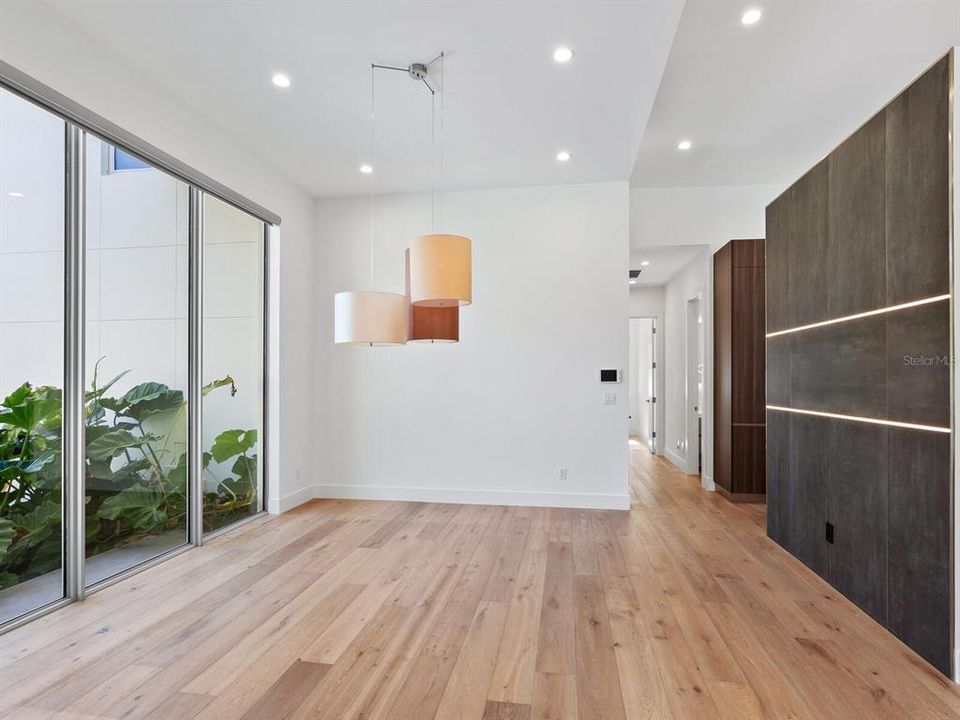 En Venta: $3,450,000 (4 camas, 5 baños, 3744 Pies cuadrados)