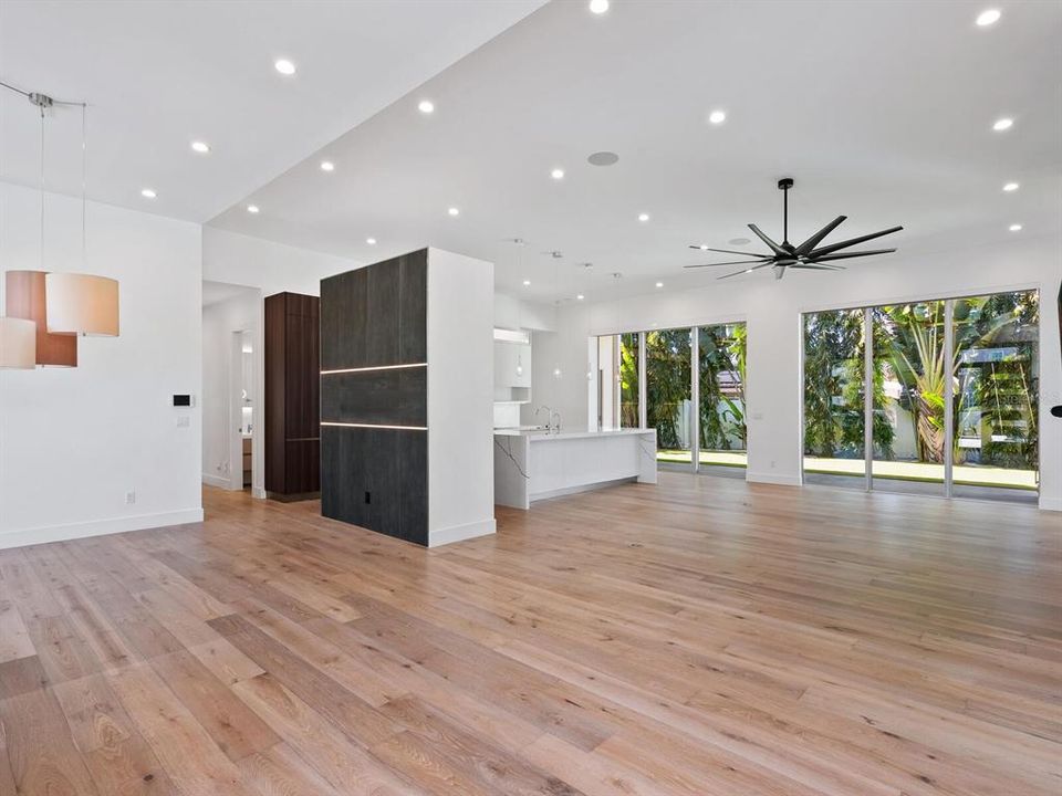 En Venta: $3,450,000 (4 camas, 5 baños, 3744 Pies cuadrados)