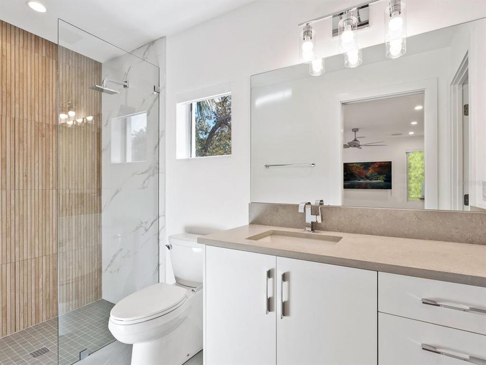 En Venta: $3,450,000 (4 camas, 5 baños, 3744 Pies cuadrados)