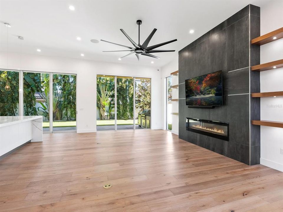 En Venta: $3,450,000 (4 camas, 5 baños, 3744 Pies cuadrados)