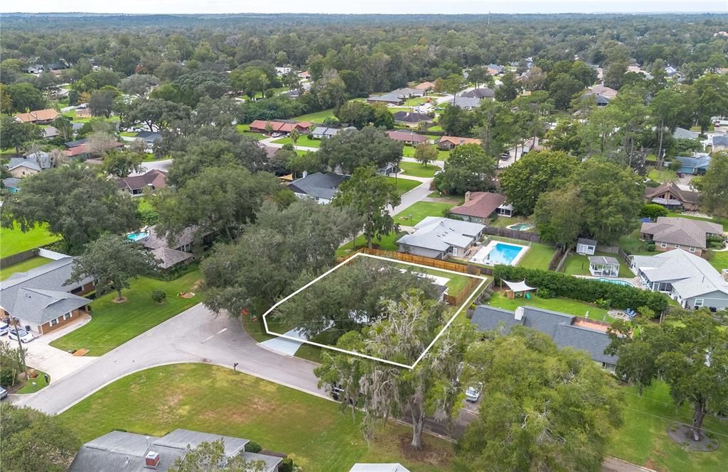 Active With Contract: $399,900 (3 beds, 2 baths, 1943 Square Feet)