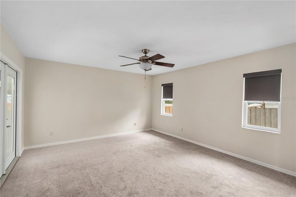 Active With Contract: $399,900 (3 beds, 2 baths, 1943 Square Feet)