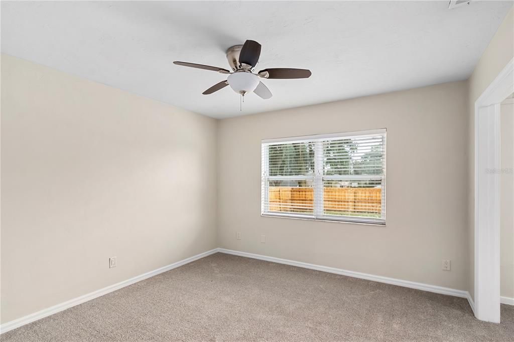 Active With Contract: $399,900 (3 beds, 2 baths, 1943 Square Feet)