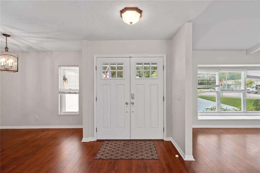 Active With Contract: $399,900 (3 beds, 2 baths, 1943 Square Feet)