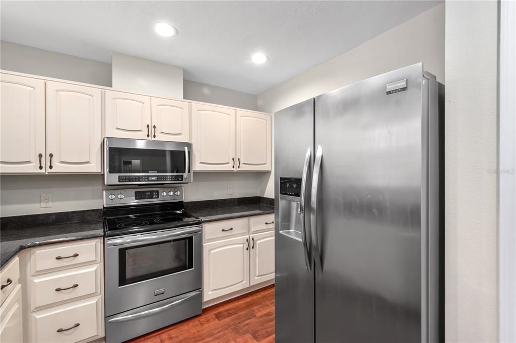 Active With Contract: $399,900 (3 beds, 2 baths, 1943 Square Feet)