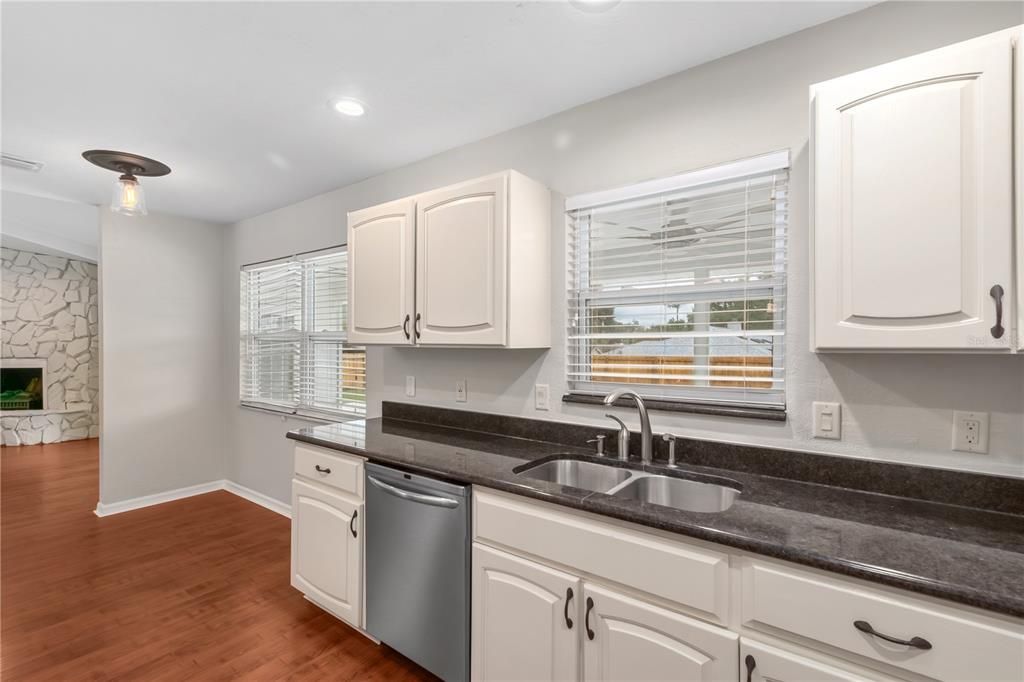 Active With Contract: $399,900 (3 beds, 2 baths, 1943 Square Feet)