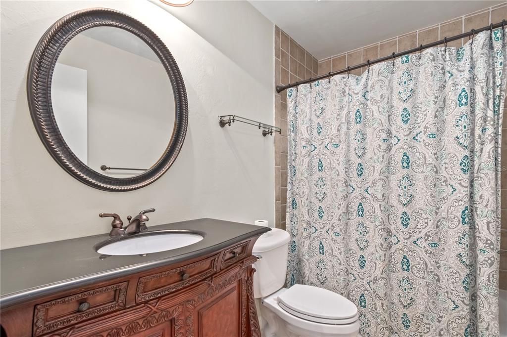 Active With Contract: $399,900 (3 beds, 2 baths, 1943 Square Feet)