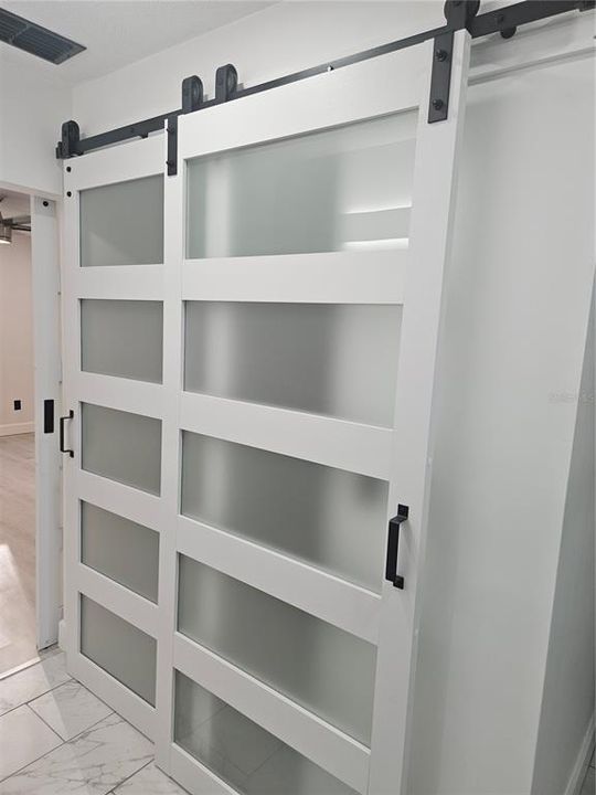 Active With Contract: $399,900 (4 beds, 2 baths, 2373 Square Feet)