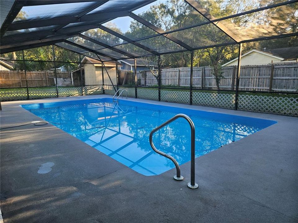Active With Contract: $399,900 (4 beds, 2 baths, 2373 Square Feet)