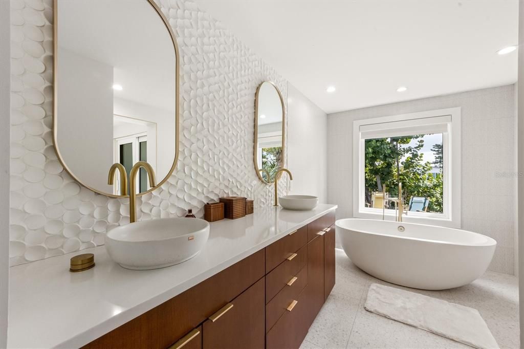 待售: $1,895,000 (3 贝兹, 3 浴室, 2557 平方英尺)