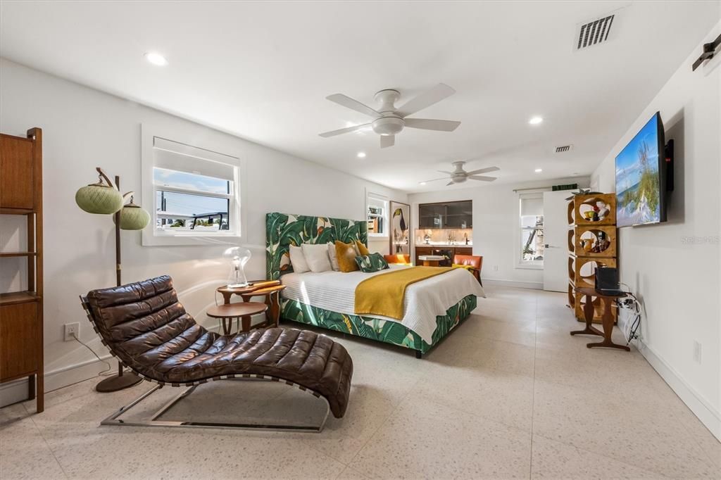 待售: $1,895,000 (3 贝兹, 3 浴室, 2557 平方英尺)