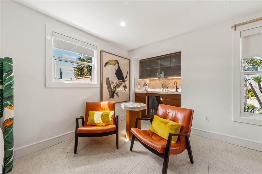 待售: $1,895,000 (3 贝兹, 3 浴室, 2557 平方英尺)