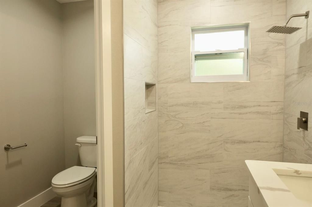 В аренду: $2,250 (3 спален, 2 ванн, 1448 Квадратных фут)