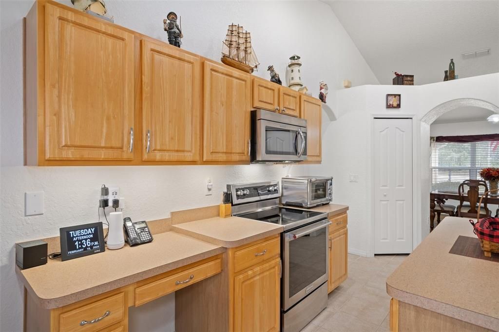 На продажу: $465,000 (3 спален, 2 ванн, 1955 Квадратных фут)