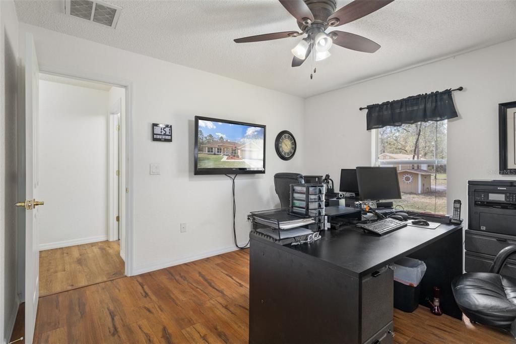 На продажу: $465,000 (3 спален, 2 ванн, 1955 Квадратных фут)