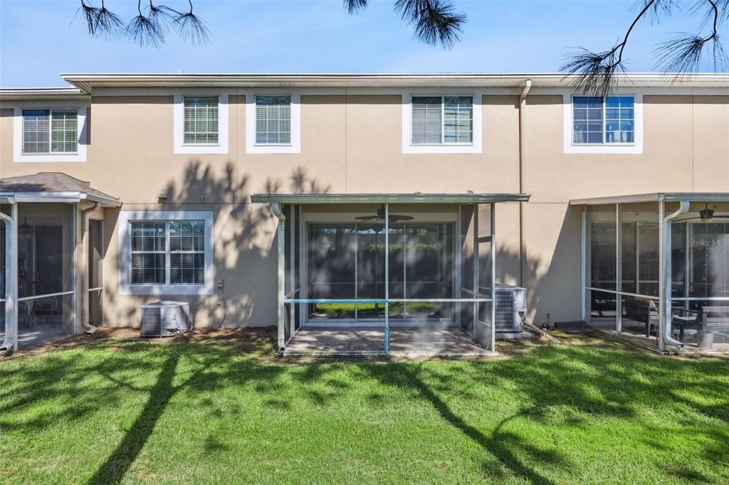 For Sale: $290,000 (3 beds, 3 baths, 1642 Square Feet)