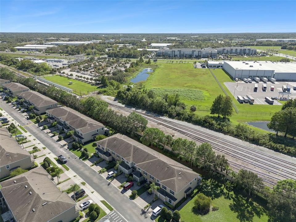 For Sale: $290,000 (3 beds, 3 baths, 1642 Square Feet)