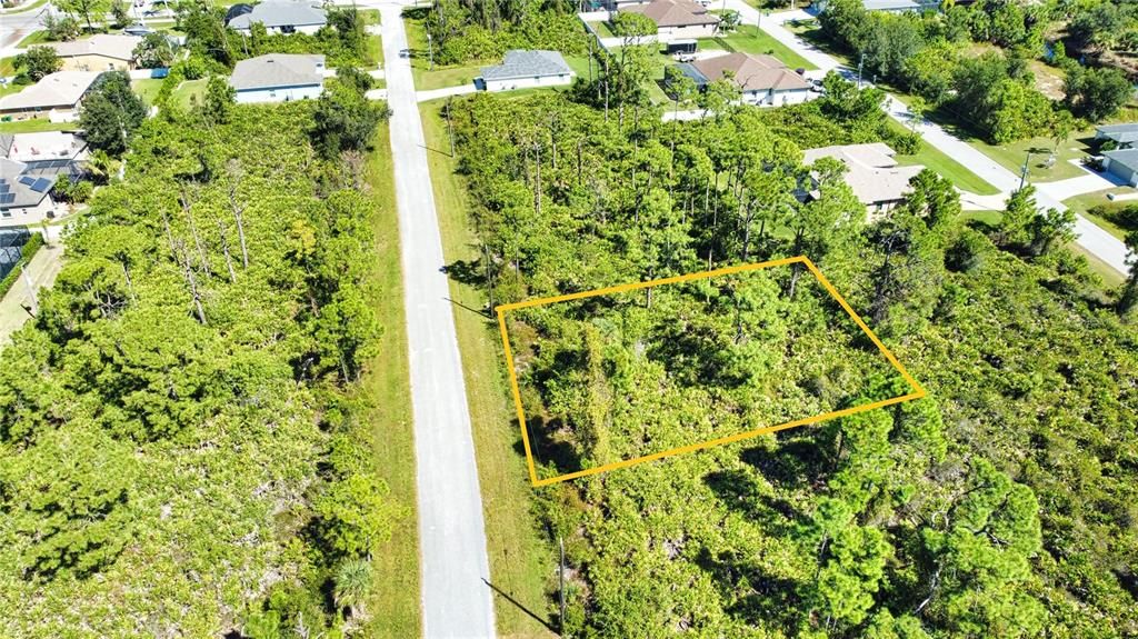 For Sale: $39,888 (0.23 acres)