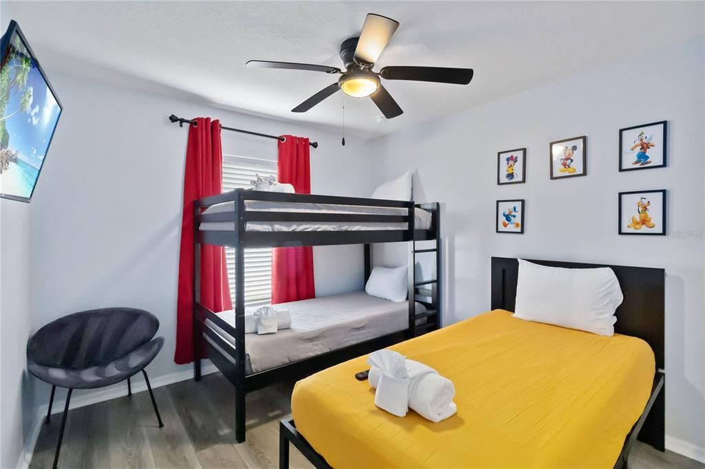 For Sale: $419,000 (4 beds, 2 baths, 1477 Square Feet)