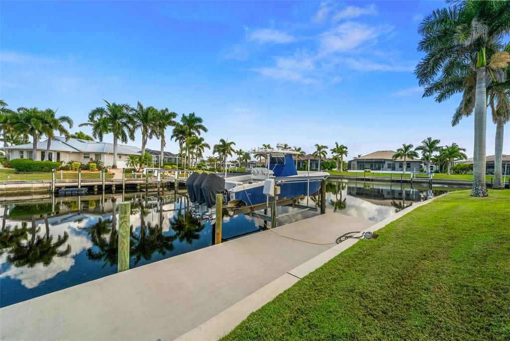 Active With Contract: $1,300,000 (4 beds, 2 baths, 2605 Square Feet)