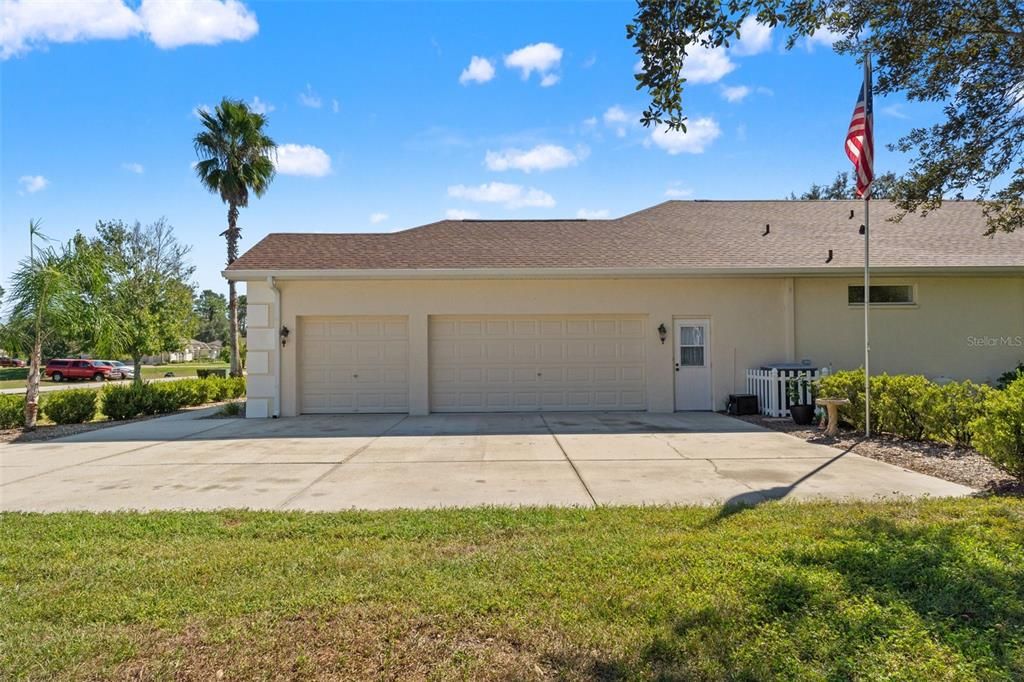 Active With Contract: $499,000 (3 beds, 3 baths, 2385 Square Feet)