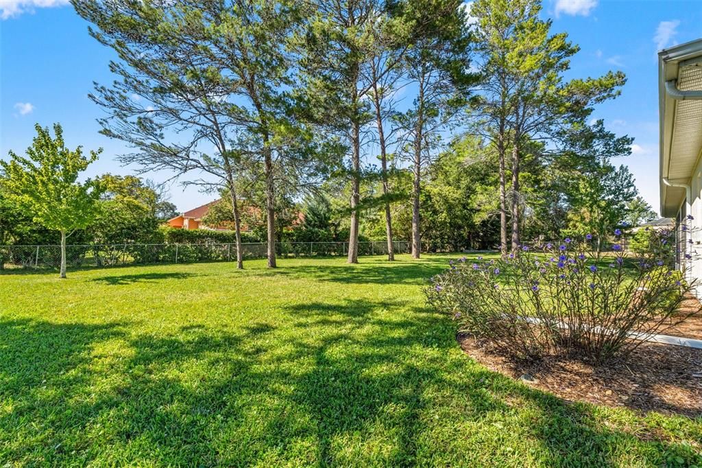 Active With Contract: $499,000 (3 beds, 3 baths, 2385 Square Feet)