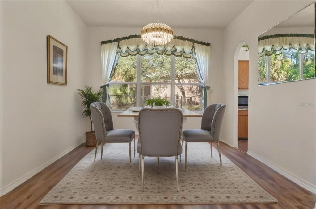 Active With Contract: $499,000 (3 beds, 3 baths, 2385 Square Feet)