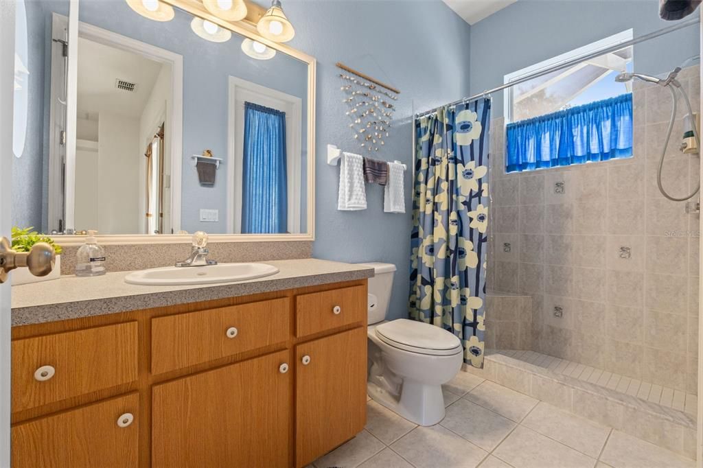 Active With Contract: $499,000 (3 beds, 3 baths, 2385 Square Feet)