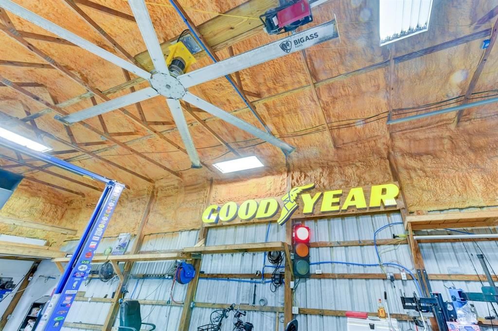 待售: $1,150,000 (3 贝兹, 2 浴室, 2000 平方英尺)