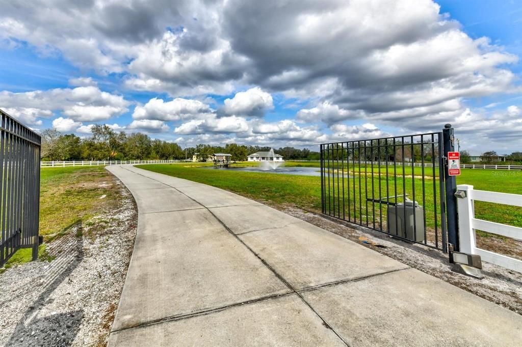 待售: $1,150,000 (3 贝兹, 2 浴室, 2000 平方英尺)