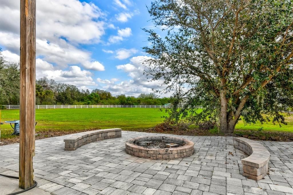 待售: $1,150,000 (3 贝兹, 2 浴室, 2000 平方英尺)