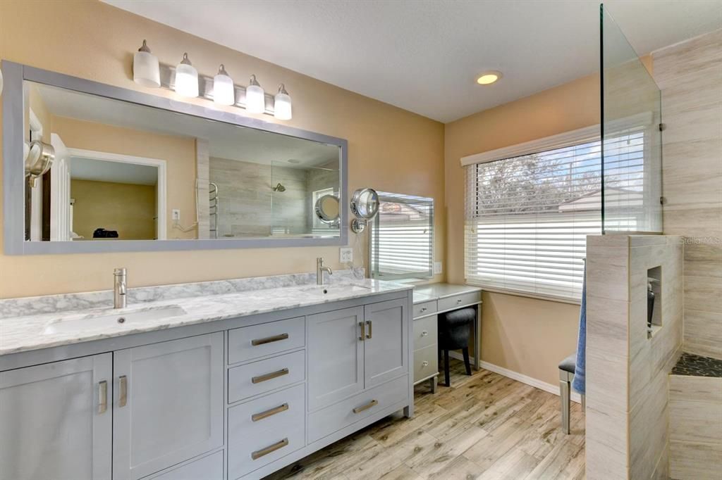 待售: $1,150,000 (3 贝兹, 2 浴室, 2000 平方英尺)