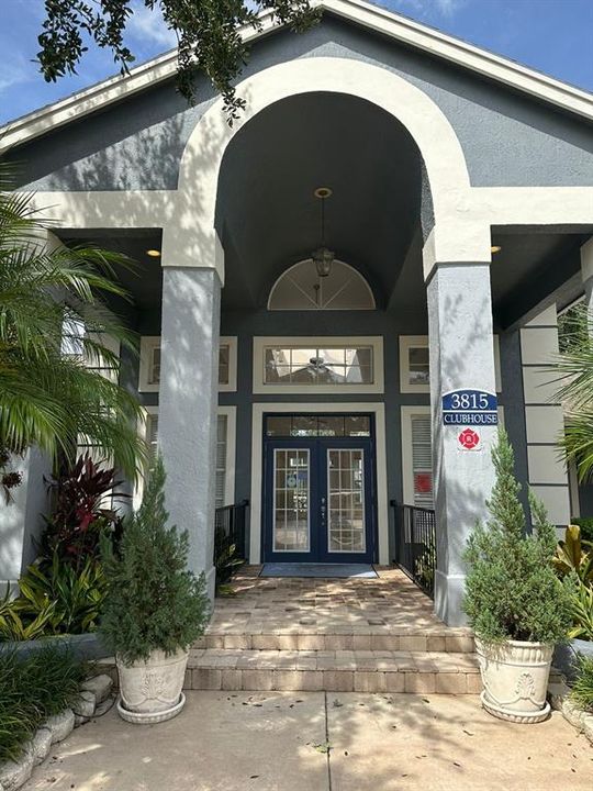 出租: $1,400 (1 贝兹, 1 浴室, 665 平方英尺)