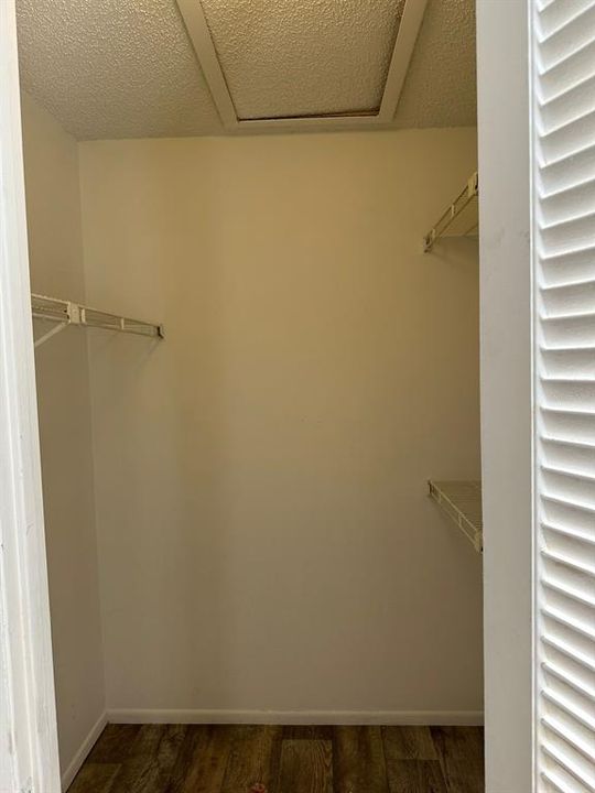 出租: $1,400 (1 贝兹, 1 浴室, 665 平方英尺)