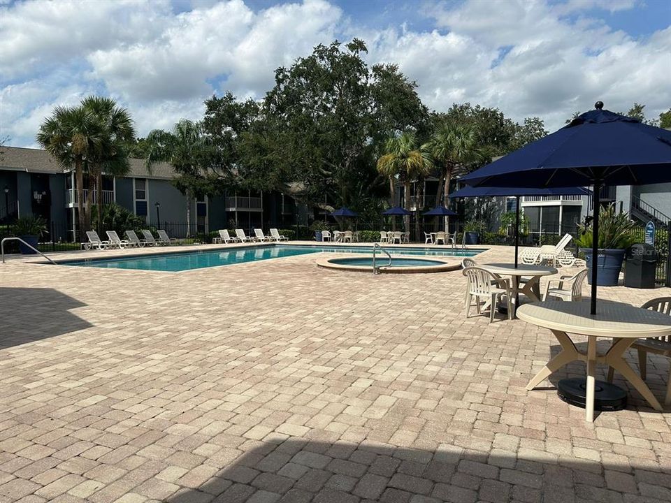 出租: $1,400 (1 贝兹, 1 浴室, 665 平方英尺)